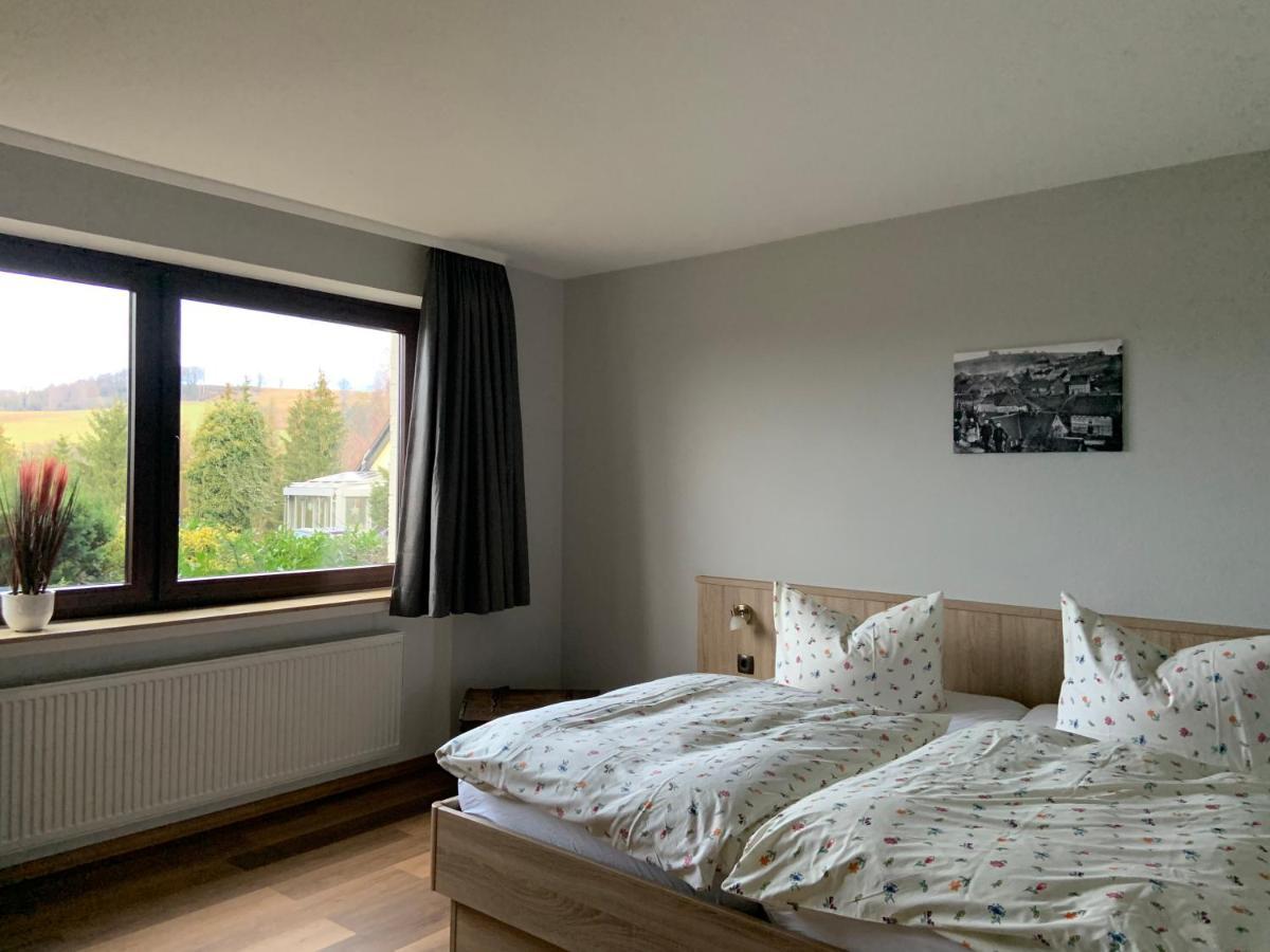 Ferienwohnung Wiesenblick Mit Terrasse Im Landhaus Fischer Sankt Andreasberg Bagian luar foto